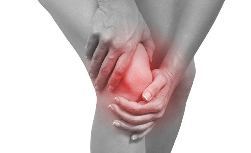 Dấu hiệu nhận biết viêm bao tràn dịch khớp gối như sưng đỏ